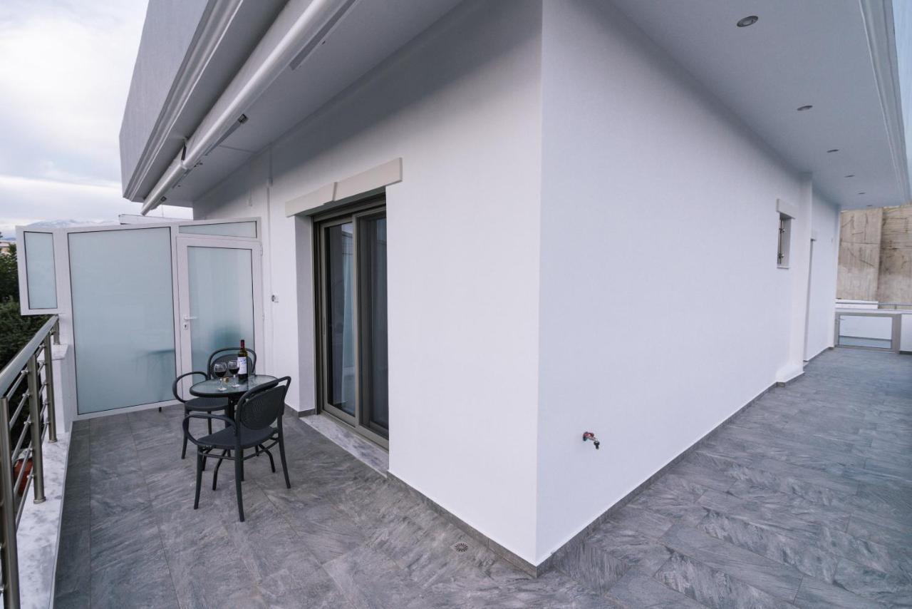 Lychnos Apartments Kamilari Exterior photo